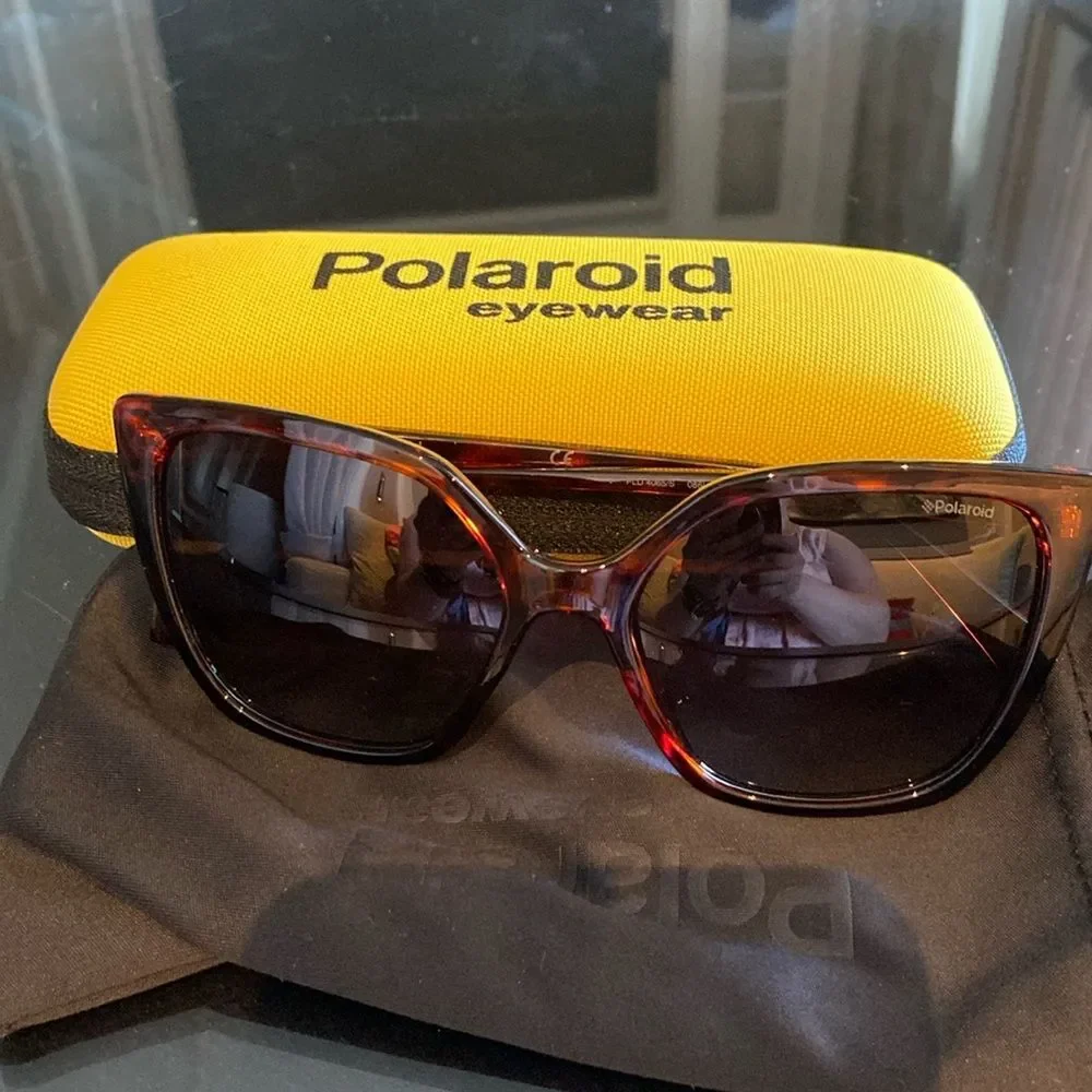 NWT Polaroid eyewear sunglasses.